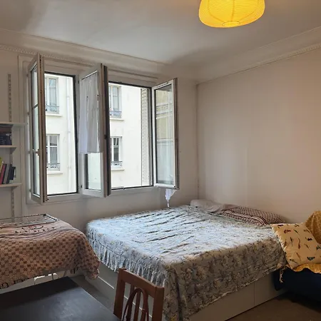 Cozy In 13e Апартаменты *
